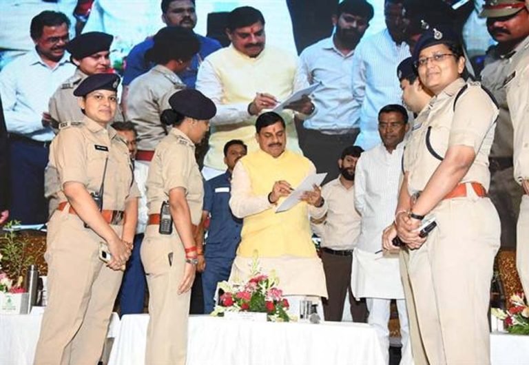समाज को नशा और अपराध मुक्त बनाने के लिए प्रदेश पुलिस चला रही है जागरुकता अभियान-मुख्यमंत्री डॉ. यादव