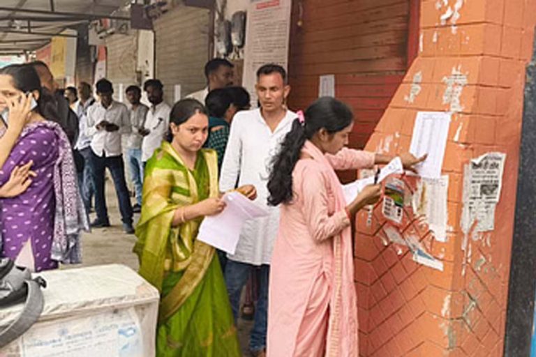 आरओ-एआरओ परीक्षा शांतिपूर्ण ढंग से संपन्न, 2382 केंद्रों पर एक साथ आयोजित