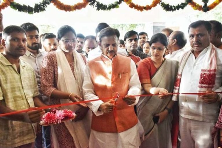 रीवा को मिली नई प्रशासनिक सुविधा, डिप्टी सीएम शुक्ल ने किया एसडीएम कार्यालय का लोकार्पण