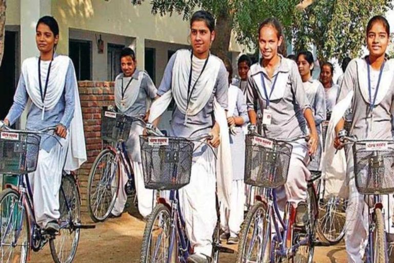 लैपटॉप के बाद स्कूली छात्रों को 15 लाख साइकिल देने की घोषणा,10 जुलाई को सीएम यादव देंगे सौगात