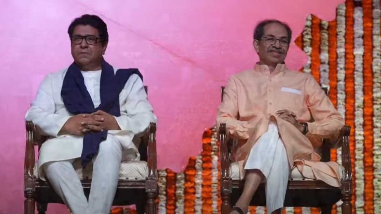 ‘आप किसी पर हिंदी नहीं थोप सकते’, मुंबई की रैली से गरजे राज ठाकरे