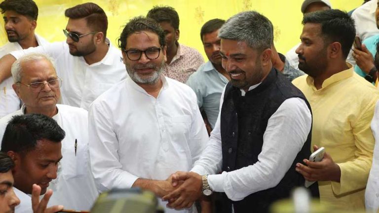 जन सुराज में शामिल हुए मनीष कश्यप, प्रशांत किशोर ने दी सदस्यता, बोले- बदलाव चाहने वाले साथ आएं
