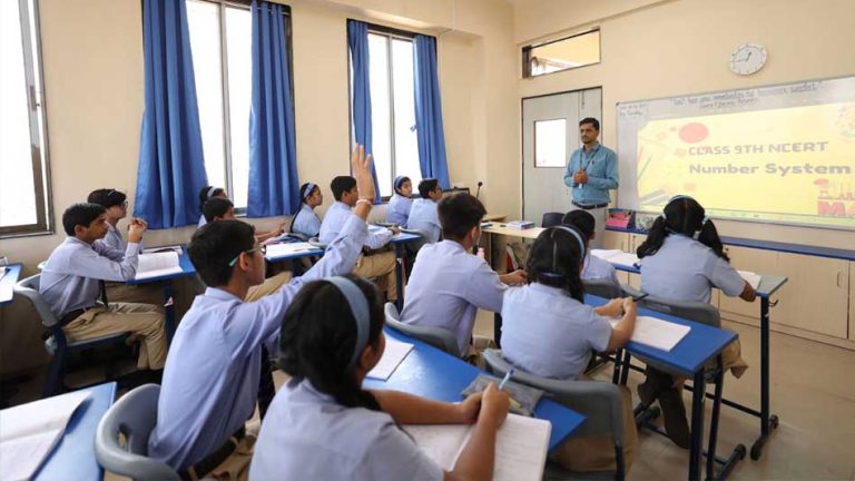 नोडल शिक्षक की मदद से सभी विद्यार्थियों के करियर डायरी और फोल्डर होंगे तैयार
