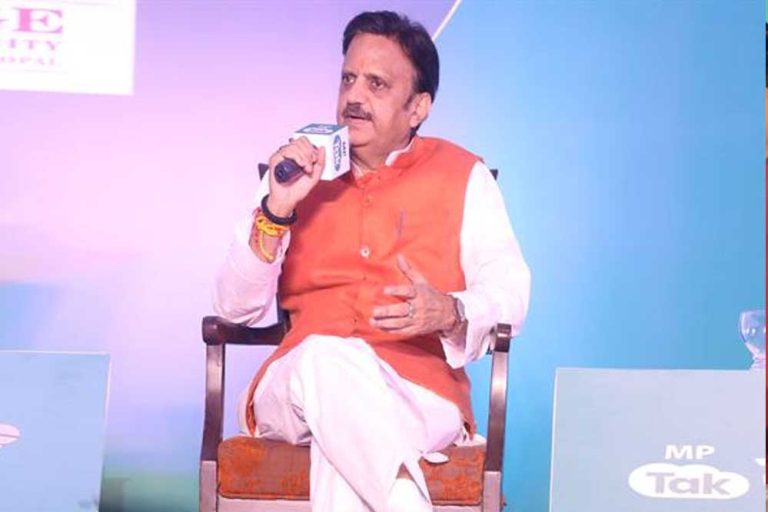 उप मुख्यमंत्री शुक्ल एमपी तक ‘बैठक’ कार्यक्रम में हुए शामिल