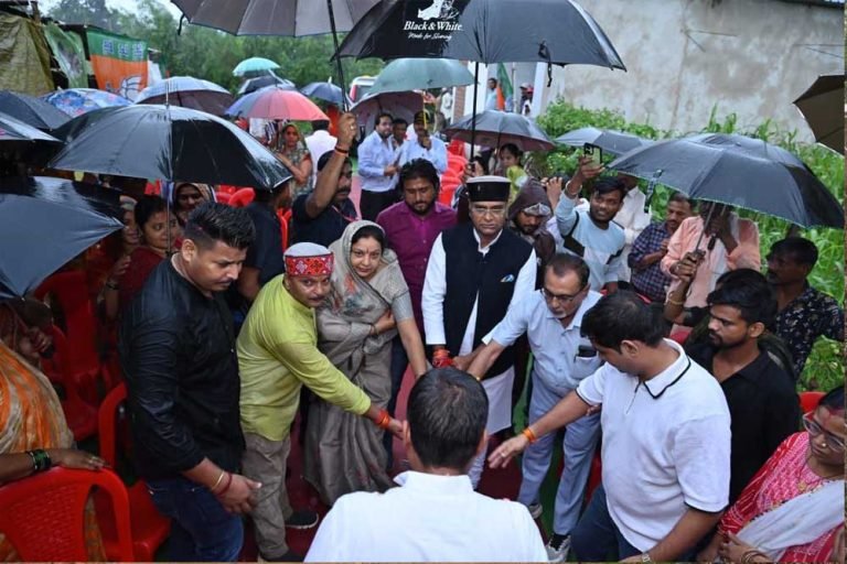 विकास, लोक-कल्याण, गरीब कल्याण, सुरक्षा और समृद्धि के साथ विरासत का सम्मान के प्रति सरकार कटिबद्ध है- मंत्री सारंग