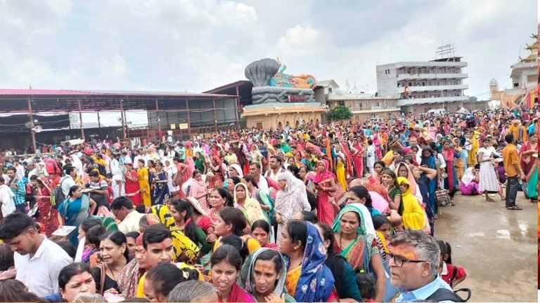 कुबेरेश्वर धाम में गुरु पूर्णिमा पर भारी भीड़ की उम्मीद, सभी रूट किए गए डायवर्ट