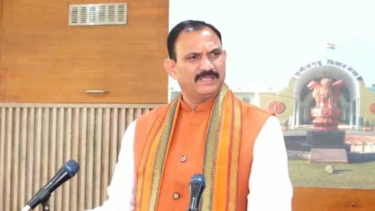 मनेंद्रगढ़-चिरमिरी-भरतपुर क्षेत्र में सेंट्रल लाइब्रेरी सहित रीडिंग ज़ोन के निर्माण के लिए 441.49 लाख रुपए की प्रशासकीय स्वीकृति प्रदान की गई