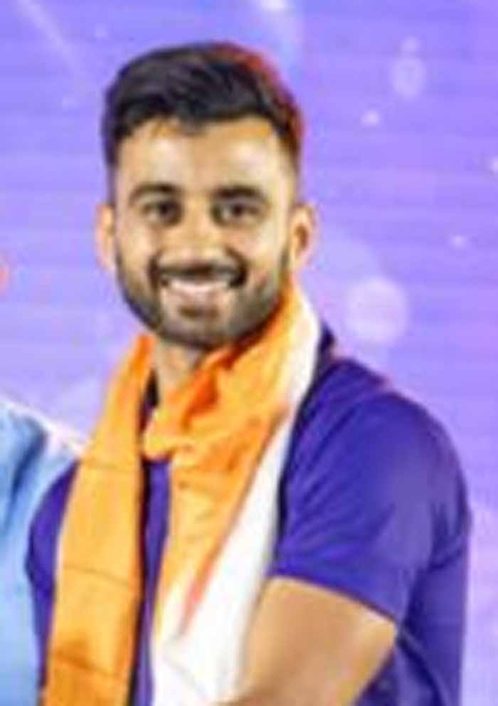 अशोक परमार की असाधारण जीत, अदाणी ग्रुप के कर्मचारी ने गोल्ड से दिखाया जज़्बा