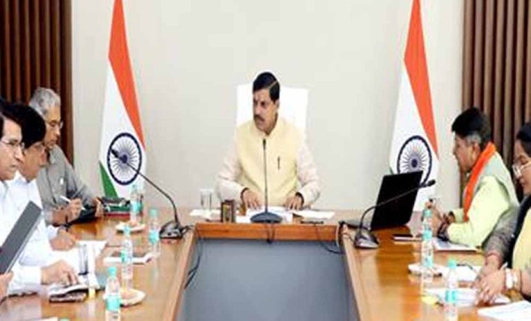 सामाजिक और आर्थिक परिस्थितियों के दृष्टिगत किफायती और सुविधाजनक आवास सुविधा विकसित हो