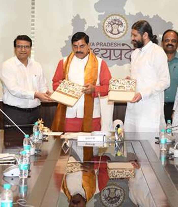 योजना, आर्थिक एवं सांख्यिकी विभाग और आर्ट ऑफ लिविंग संस्था के व्यक्तित्व विकास केन्द्र ने किया एम.ओ.यू का आदान-प्रदान