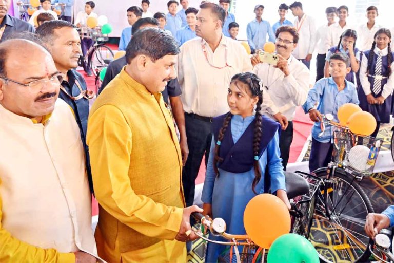 गुणवत्तापूर्ण एवं रोजगार परक शिक्षा ही देश की मजबूती का आधार  : मुख्यमंत्री डॉ. यादव