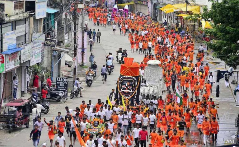 कांवड़ यात्रा को लेकर बरेली पुलिस का निर्देश, डीजे की ऊंचाई 12 फुट से ज्यादा नहीं
