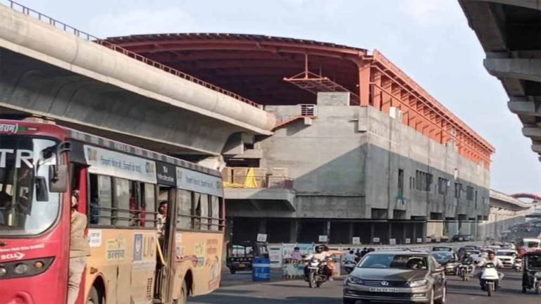 मेट्रो प्रोजेक्ट से बढ़ी भोपालवासियों की मुश्किलें, कब मिलेगा समाधान?
