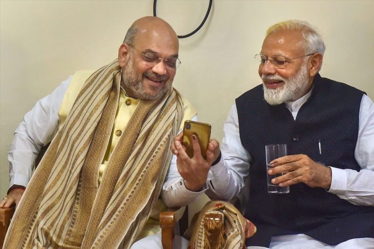 BJP में बढ़ी हलचल: धनखड़ के जाने से टला राष्ट्रीय अध्यक्ष का चयन, यूपी को भी इंतजार