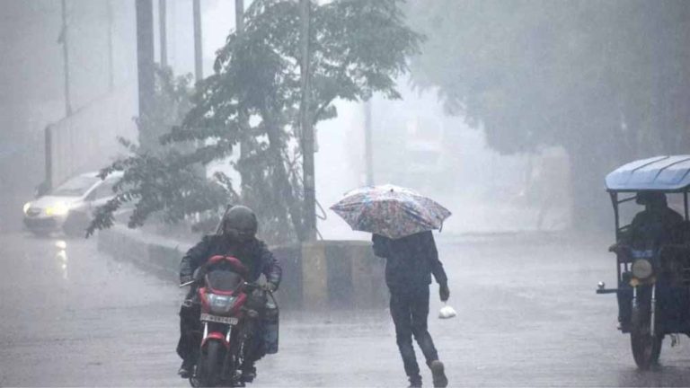 8 राज्यों में बारिश का अलर्ट जारी, कैसा रहेगा अगले 5 दिनों के मौसम का हाल?