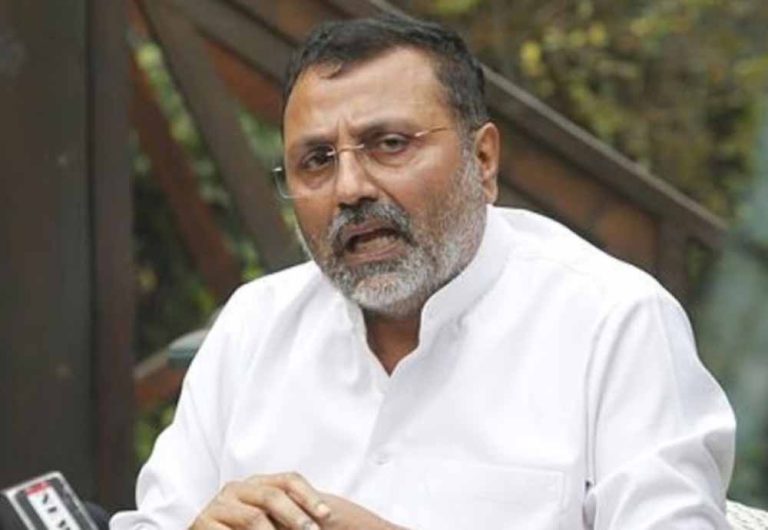फडणवीस की चेतावनी के बाद गरमाई सियासत, निशिकांत दुबे पर भड़के तो सीएम शिंदे ने दी सफाई