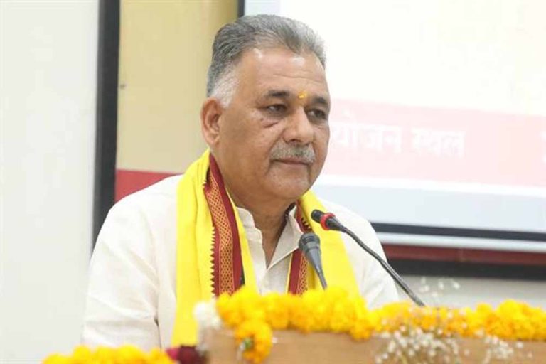 उत्कृष्ट पुस्तक लेखन के लिए दिया जाएगा श्रेष्ठ लेखक पुरस्कार: मंत्री परमार