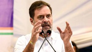 राहुल गांधी का हमला: काम कांग्रेस करती है, श्रेय लेने का शोर बीजेपी मचाती है