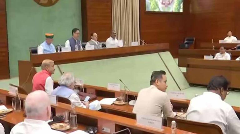 संसद में सरकार से होंगे तीखे सवाल: ऑपरेशन सिंदूर, पहलगाम हमला और SIR रिपोर्ट पर विपक्ष का वार