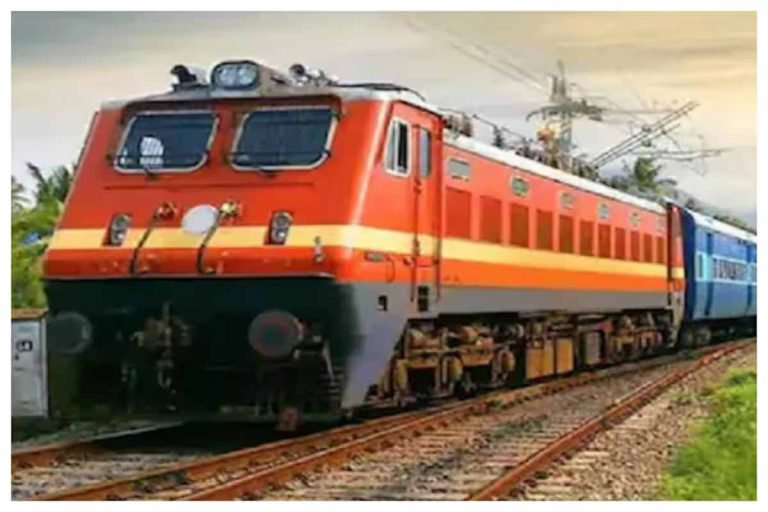 लंबे इंतजार के बाद फिर शुरू हुई गेवरारोड-रायपुर पैसेंजर ट्रेन