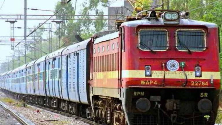 AC-3 के तीन नए कोच जुड़ेंगे मुजफ्फरपुर-प्रयागराज एक्सप्रेस में, जानें बाकी बदलाव भी
