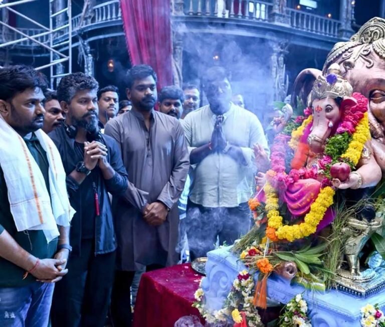 टीम द राजासाब ने सेट पर मनाई गणेश चतुर्थी