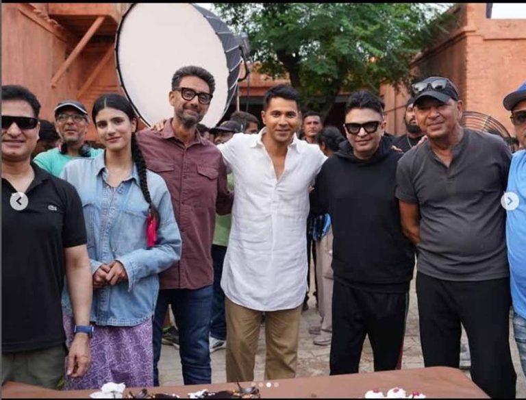 वरुण धवन ने ‘बॉर्डर 2’ का अमृतसर शेड्यूल पूरा किया, पार्टी का वीडियो किया शेयर