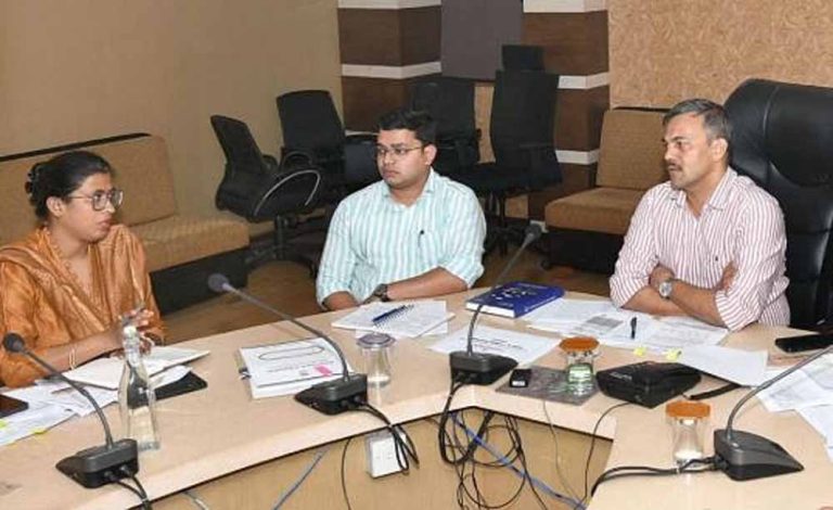 स्वायत्त शासन विभाग सख्त, 2699 जर्जर भवनों को ढहाने के निर्देश
