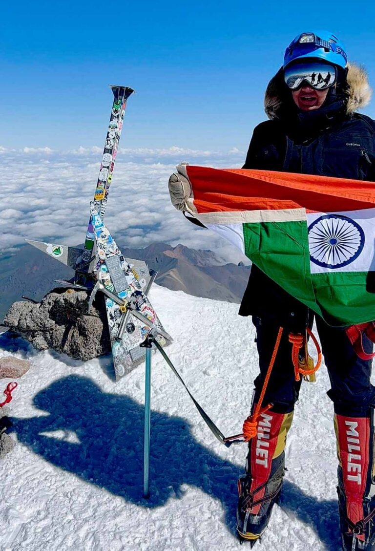 मुख्यमंत्री डॉ. यादव ने कु. मुस्कान को तिरंगा फहराने का नया कीर्तिमान स्थापित करने पर दी बधाई