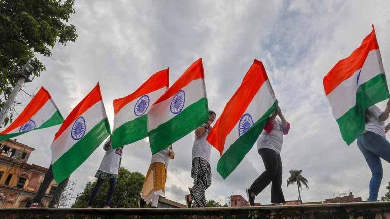 एक सरोवर, एक संकल्प: जल संरक्षण के संदेश के साथ मनाया जाएगा आजादी का पर्व