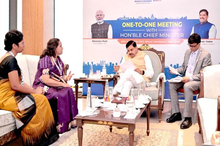 सभी सेक्टर के उद्योगपतियों को दिया मध्यप्रदेश आने का आमंत्रण: मुख्यमंत्री डॉ. यादव
