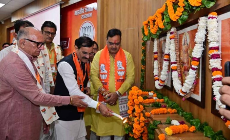 हर घर तिरंगा: सीएम ने कहा- भारतीय सेना आज दुनिया की ताक़तवर सेनाओं में शामिल