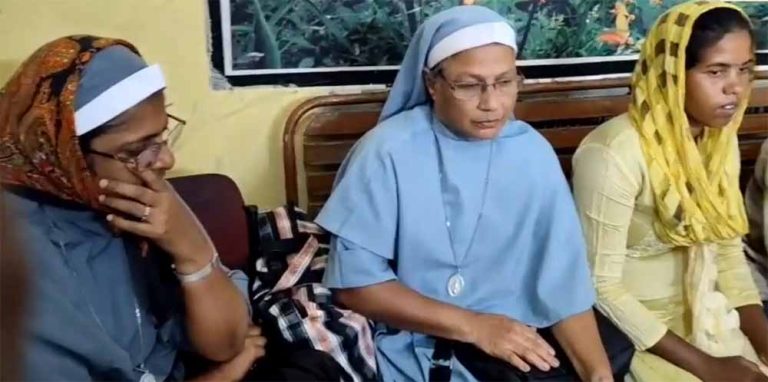 छत्तीसगढ़ में धर्मांतरण विवाद तेज, गृहमंत्री को वामपंथी दलों का खत