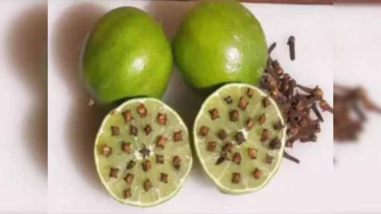 इन आसान नींबू टिप्स से दूर करें नेगेटिविटी, पाएं खुशहाल माहौल