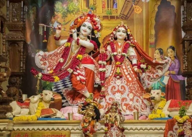 राजधानी के मंदिरों में जन्माष्टमी की रौनक, विशेष प्रसाद और भव्य सजावट