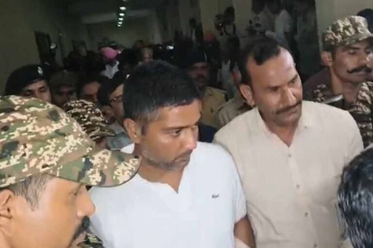 शराब घोटाला केस में बड़ा अपडेट, कोर्ट ने चैतन्य बघेल को जेल भेजा