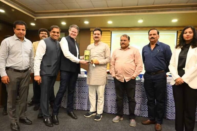 प्लास्टिक मुक्त भारत की ओर बड़ा कदम: इंदौर को मिली बायोप्लास्टिक तकनीक की सौगात