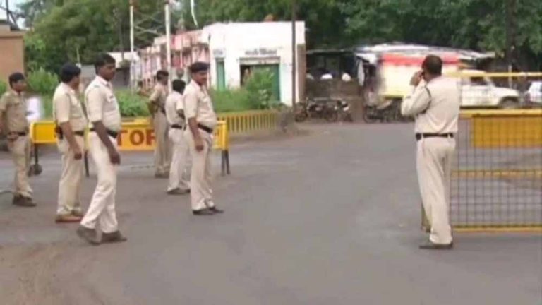 दिल्ली से गिरफ्तारी के बाद रास्ते में पुलिस को चकमा देकर भागा चोरी का आरोपी