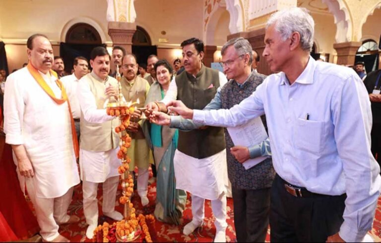 मुख्यमंत्री डॉ. यादव: सम्पूर्णता अभियान से जिलों और विकासखंडों में जीवन में सकारात्मक बदलाव