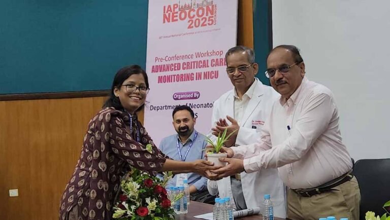 नियोनेटोलॉजी आई सी यू में उन्नत क्रिटिकल केयर मॉनिटरिंग पर प्री कान्फ्रेंस वर्कशॉप