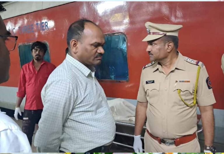 चलती ट्रेन में वारदात! कुशीनगर एक्सप्रेस के टॉयलेट से बरामद हुई मासूम की लाश