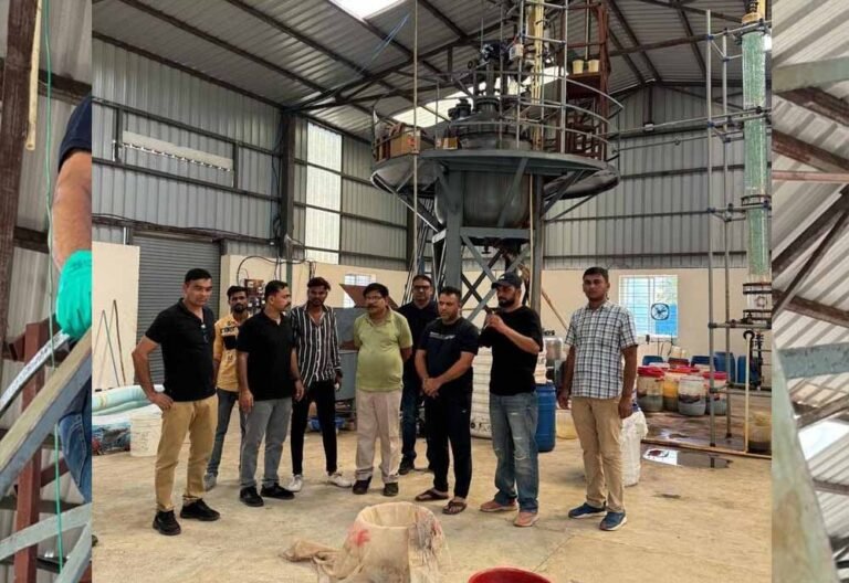 डीआरआई की छापेमारी में बड़ा खुलासा, भोपाल की मेफेड्रोन फैक्ट्री के धंधे में अंडरवर्ल्ड की एंट्री