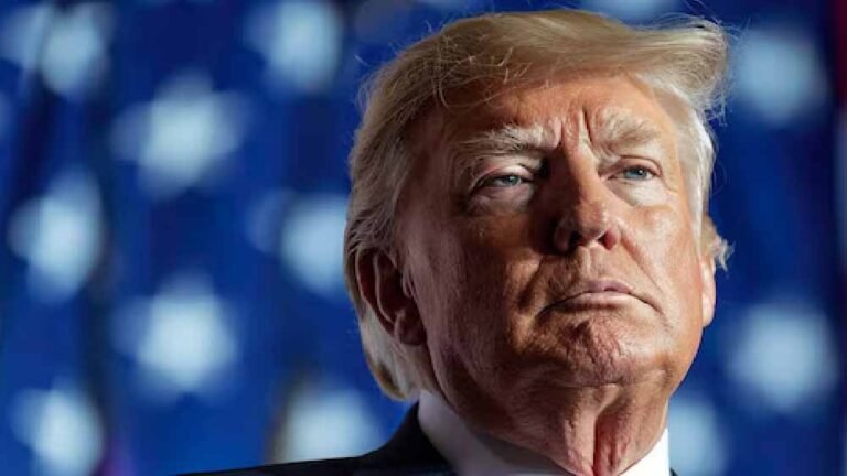 ट्रंप का बयान: कोर्ट का फैसला देश को तबाह कर देगा