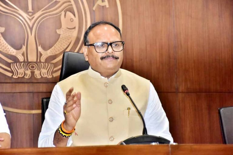 नेहरू की रिपोर्ट में भी स्पष्ट- संभल में हिंदु सदा पीड़ित रहेः डिप्टी सीएम