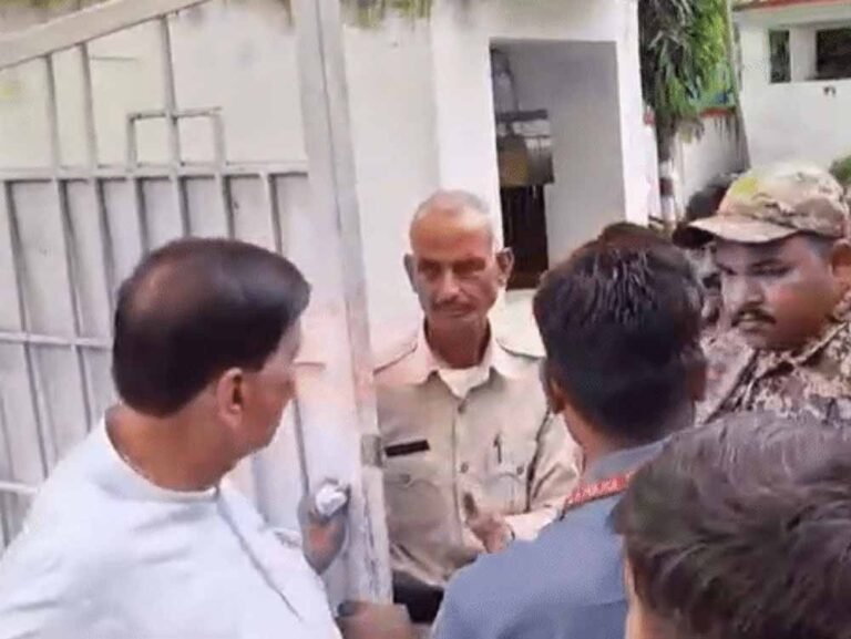 विधायक और कलेक्टर आमने-सामने, हाथापाई की कोशिश का वीडियो सोशल मीडिया पर वायरल