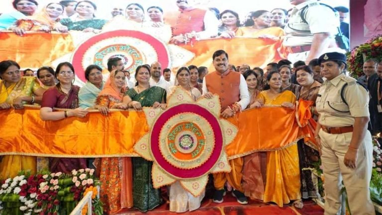 सीएम का लाड़ली बहनों को रक्षाबंधन गिफ्ट: 1.26 करोड़ खातों में 1859 करोड़ ट्रांसफर, बोले- भाई हमेशा साथ है