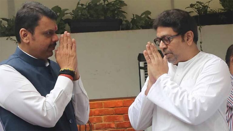 महाराष्ट्र में सियासी हलचल तेज, राज ठाकरे और फडणवीस की मीटिंग पर अजित पवार का बयान चर्चा में