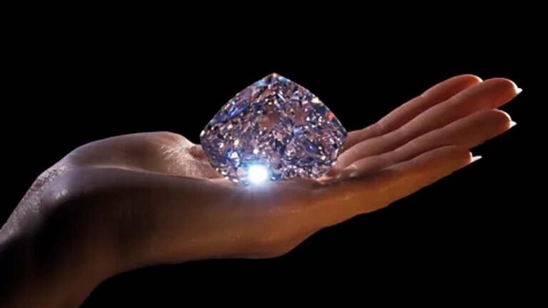 किसानों की खुशखबरी: पन्ना में 4.90 कैरेट का हीरा, जल्द होगी नीलामी