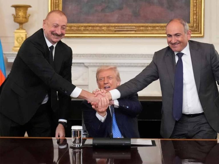 भारत-पाक सीजफायर पर ट्रंप का नया बयान, अजरबैजान-आर्मेनिया ने दी नोबेल की सलाह