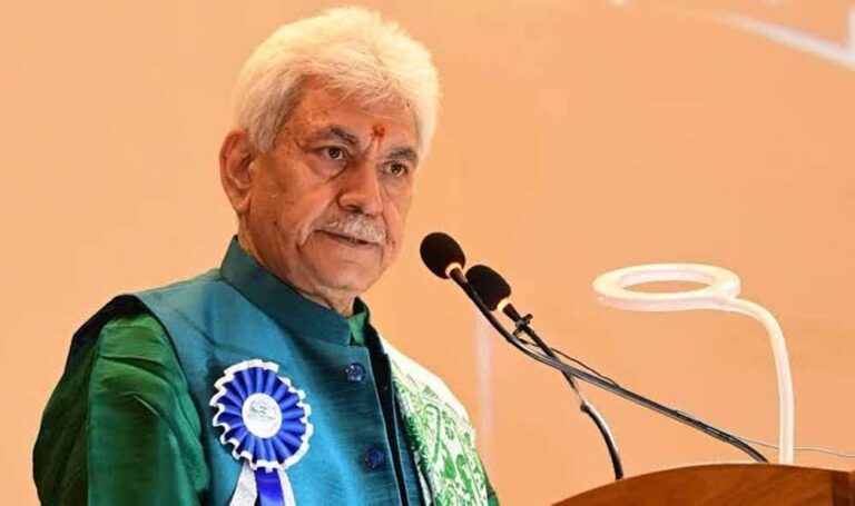 LG मनोज सिन्हा ने वैष्णो देवी मार्ग पर भूस्खलन जांच के लिए गठित की कमेटी, 2 हफ्ते में रिपोर्ट